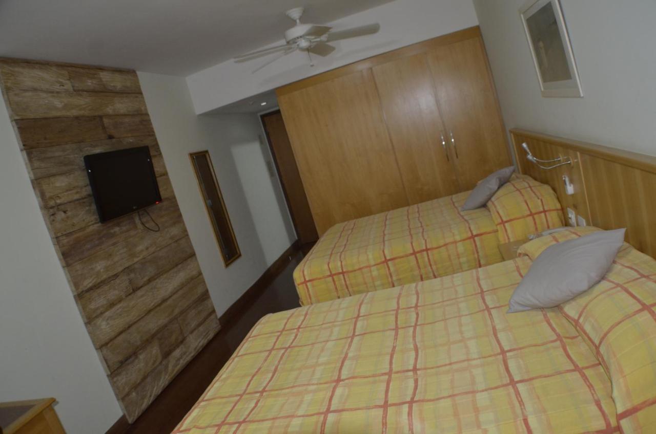 Constantino Hotel E Eventos Juiz de Fora Eksteriør billede A typical room at the hotel